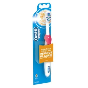 Oral-B Complete Battery Powered Toothbrush, Colours May Vary Medium