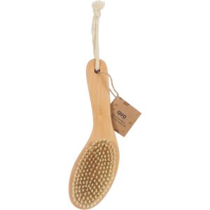 Quo Beauty Angled Dry Brush - Mindful of our Planet