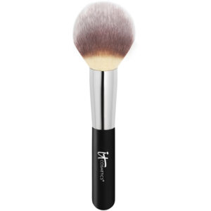 It Cosmetics Heavenly Luxe #8 Ultra-Luxe Round Brush for Powder