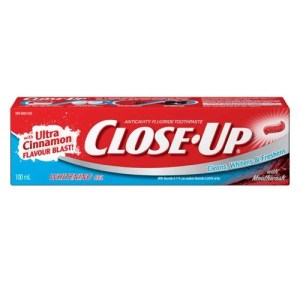 Close-Up Anticavity Fluoride Gel Toothpaste with Mouthwash, Whitening, 100mL 100 mL